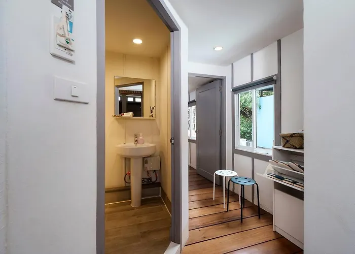 Non The Diamond Artisan And Barber 4 Bedroom Riverside Retreat With King And Twin Privatunterkunft Bangkok